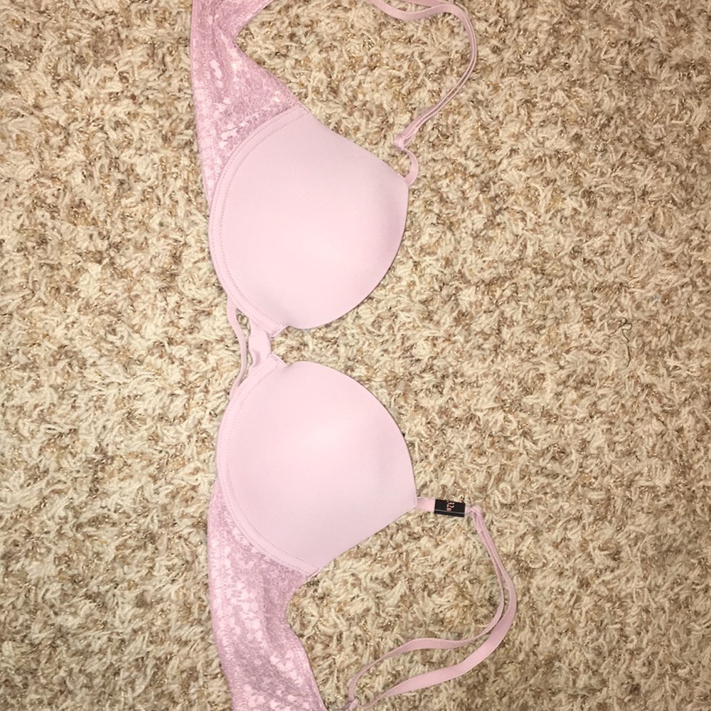 Victoria’s Secret mauve lacey bra